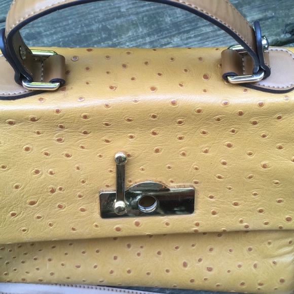 Rowallan Peach Yellow Tan 3 Section Lthr Shldr Bag - Picture 6 of 8